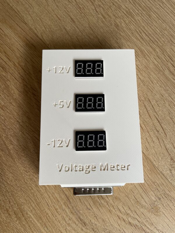 Macintosh Voltage Meter